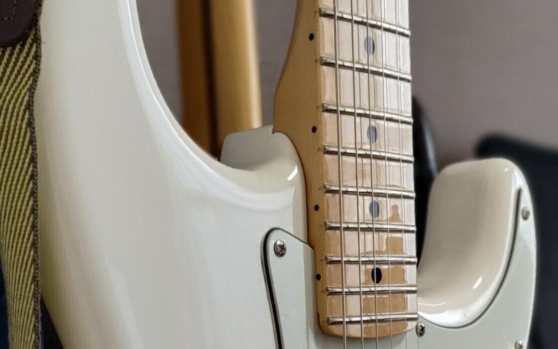 レビュー】Fender（フェンダー） Player Stratocasterを中古で買った