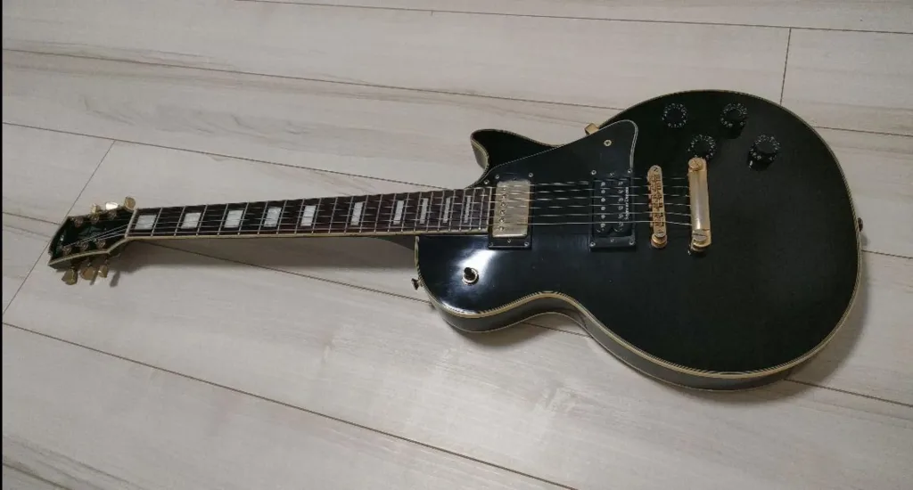 単品販売極上美品Busker’s LPC300 Les Paul Custom ギター