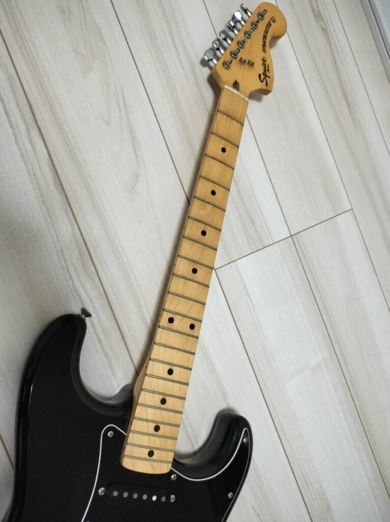 Squier by Fender CST-45のネック