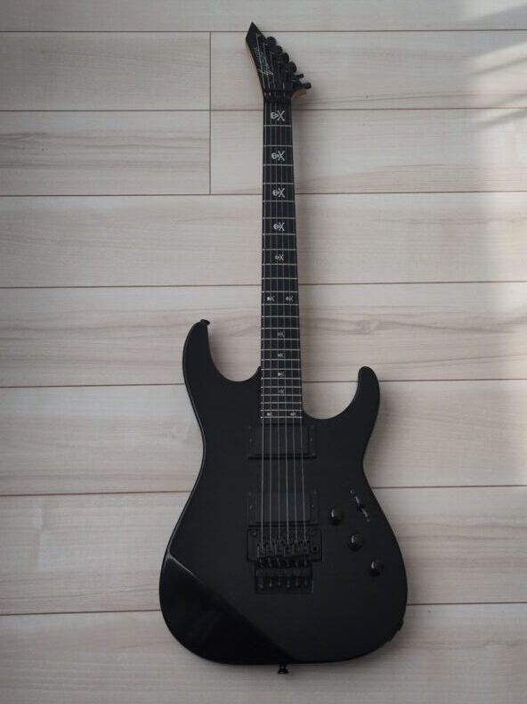 カークハメット　エレキギター Edwards MR-85 Kirk Hammett Blackを買った話。【カーク・ハメットの