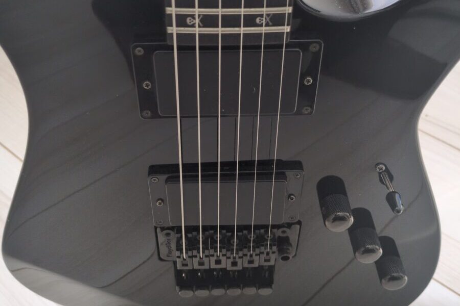 Edwards MR-85 Kirk Hammett Blackを買った話。【カーク・ハメットの