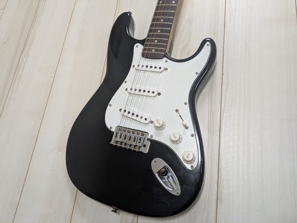 Fender Mexico Squierシリーズ　 エレキギター　ストラト FENDER MEXICO (フェンダーメキシコ) エレキギター Squier Series
