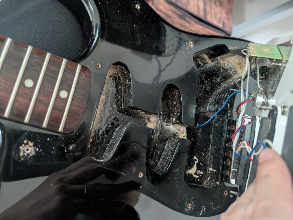 Fender Mexico Squier Series Stratocasterをレビュー【Fenderなのに