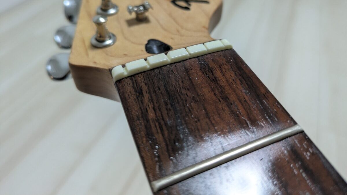 Fender Squier Series Stratocasterをレビュー【FenderなのにSquierな